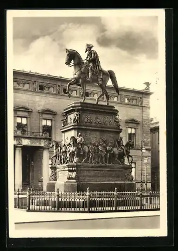 AK Berlin, Denkmal Friedrich des Grossen