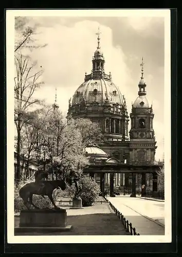 AK Berlin, Blick zum Dom