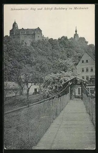 AK Rochsburg, Partie am schwankenden Steg, Schloss im Muldentale