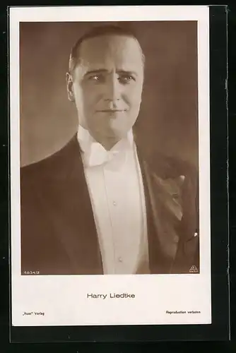 AK Schauspieler Harry Liedtke mit Anzug und Schleife
