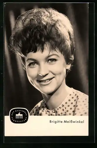 AK Schauspielerin Brigitte Meisswinkel lächelt