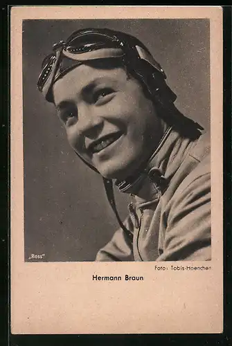AK Schauspieler Hermann Braun mit Pilotenbrille grinsend