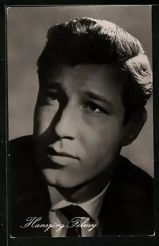 AK Schauspieler Hansjörg Felmy mit fragendem Blick