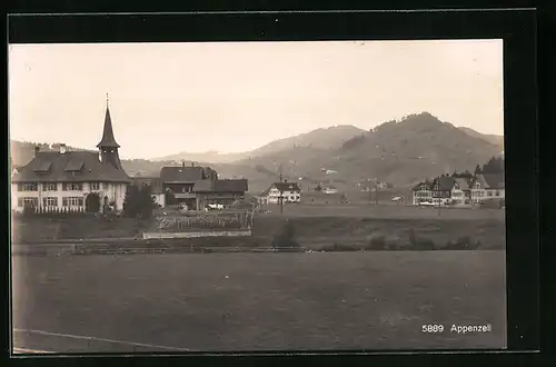 AK Appenzell, Totalansicht mit Hügellandschaft