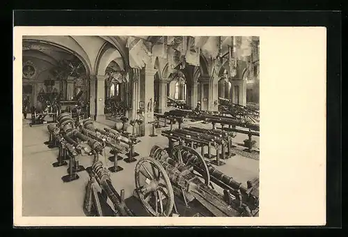 AK Berlin, Artillerieraum des Zeughauses, Geschütze des 15. u. 16. Jahrhunderts
