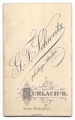 Fotografie G. F. Schweitz, Durlach, Bürgerliche Dame in eleganter Bekleidung