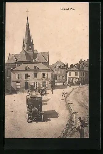 AK Grand Pré, Strassenpartie mit der Kirche