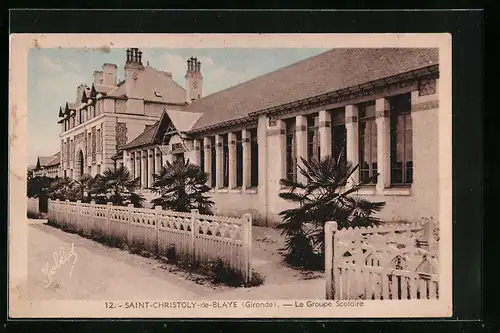 AK Saint-Christoly-de-Blaye, Le Groupe Scolaire