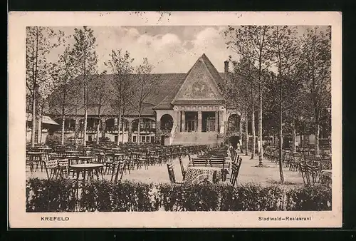 AK Krefeld, Blick auf den Biergarten des Stadtwald-Restaurant, Gasthof