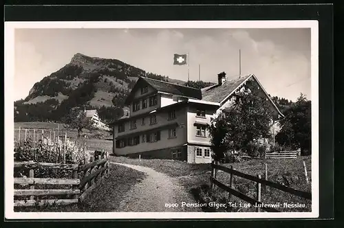 AK Lutenwil-Nesslau, Pension Giger mit Zufahrt und Berg