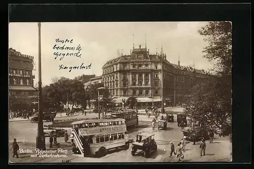 AK Berlin, Potsdamer Platz mit Verkehrsturm und Doppeldecker