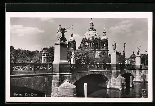 AK Berlin, Der Dom mit Flusspartie