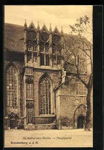 AK Brandenburg a. d. H., Blick auf die St. Katharinen-Kirche, Hauptportal