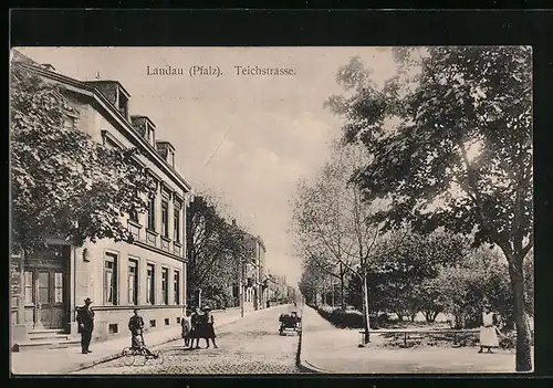 AK Landau /Pfalz, Teichstrasse mit Anwohnern