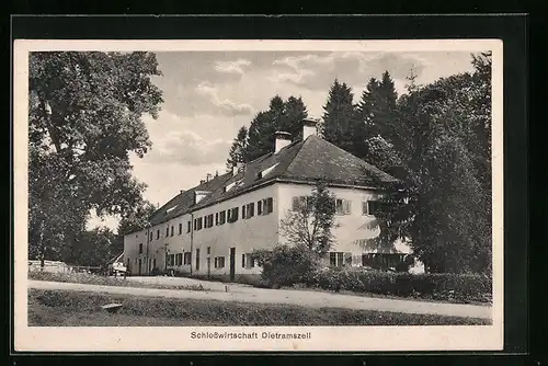 AK Dietramszell, Schlosswirtschaft mit Strassenpartie