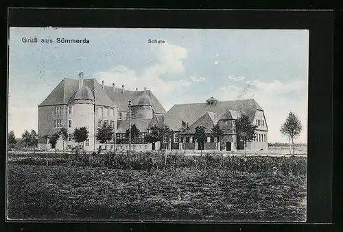 AK Sömmerda, Schule mit Feldern