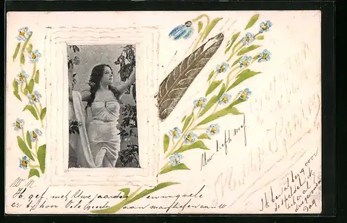 Papierkunst-AK Umrahmtes aufgeklebtes Frauenportrait und Blumen