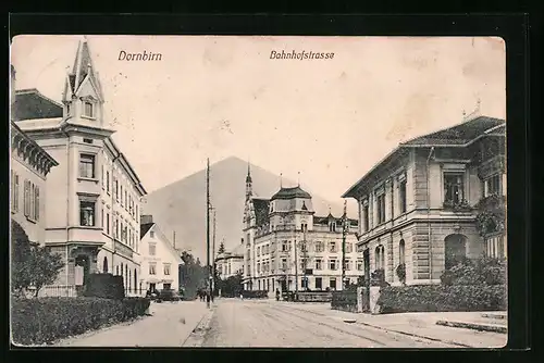AK Dornbirn, Passanten in der Bahnhofstrasse