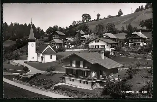 AK Goldiwil ob Thun, Ortspartie mit Kirche