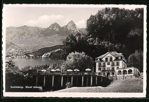 AK Seelisberg, Hotel Löwen mit Gebirgswand