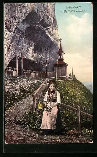 AK Aescher, junge Dame vor dem Wildkirchli