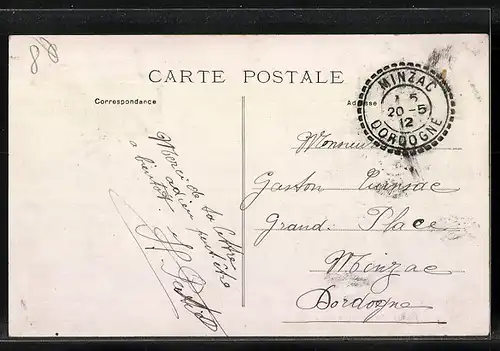 AK Donnezac, Le Groupe scolaire