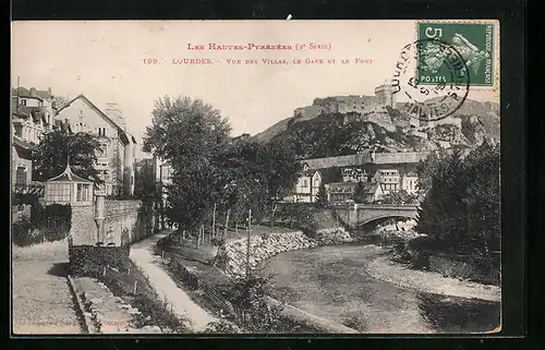 AK Lourdes, Vue des Villas, Le Gave et Le Fort