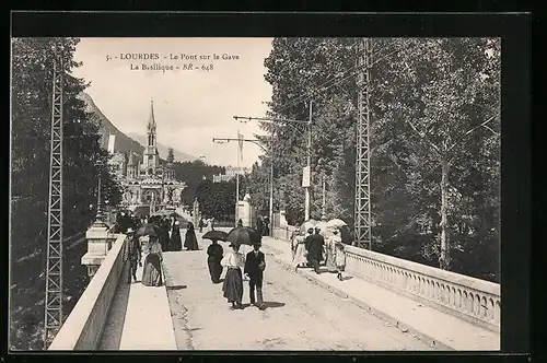 AK Lourdes, Le Pont sur le Gave - La Basilique