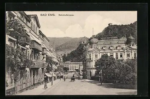 AK Bad Ems, Bahnhofstrasse mit Hotel Guttenberg