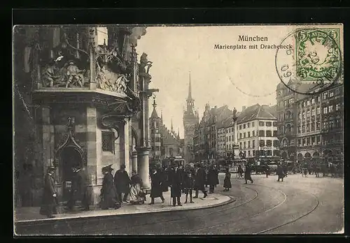 AK München, Marienplatz mit Dracheneck