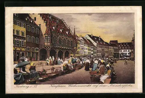 AK Freiburg i. B., Kaufhaus, Wochenmarkt auf dem Münsterplatz