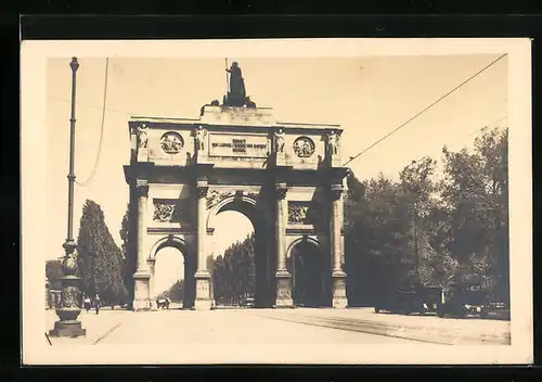 AK München, Blick zum Siegestor