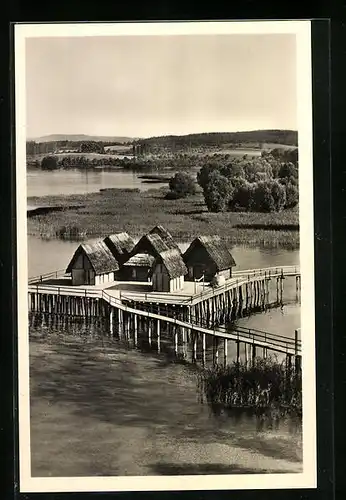 AK Unteruhldingen am Bodensee, Pfahldorf der Bronzezeit, etwa 1100 vor Chr.