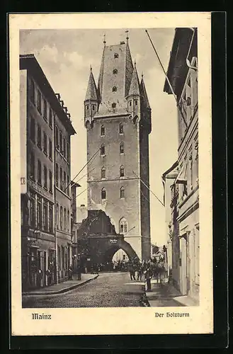 AK Mainz, Der Holzturm