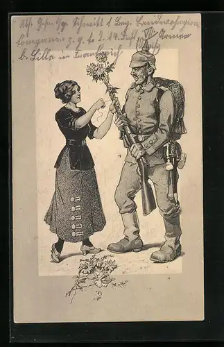 AK Soldat der Infanterie mit Blumen am Gewehr und Frau