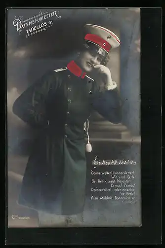 AK Donnerwetter tadellos, Soldatin in Uniform mit Schirmmütze
