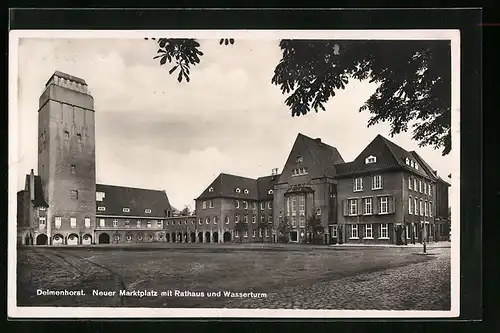 AK Delmenhorst, Neuer Marktplatz mit Rathaus und Wasserturm