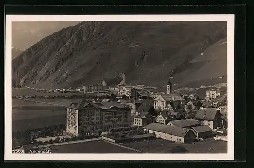 AK Andermatt, Stadtansicht mit Hotel und Kirche