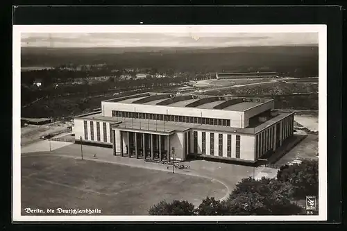 AK Berlin, Die Deutschlandhalle aus der Vogelschau