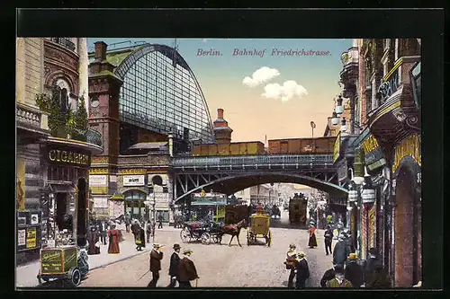 AK Berlin, Strassenpartie am Bahnhof Friedrichstrasse