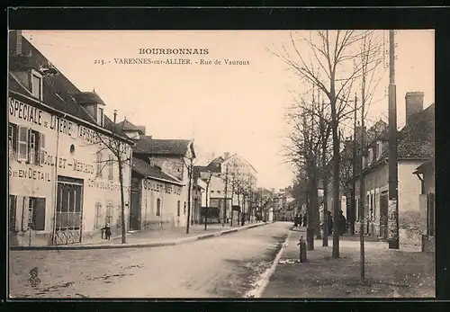 AK Varennes-sur-Allier, Rue de Vauroux