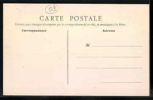 AK Varennes-sur-Allier, Place du Champ - de - Mars et Rue de Gayette