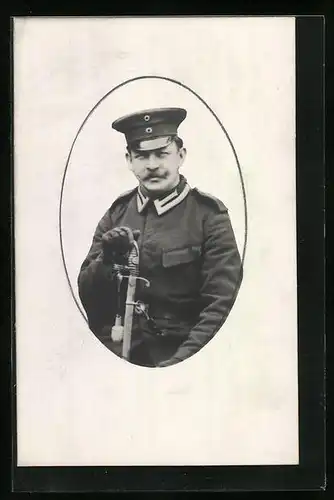 AK Soldatenbild in Uniform, Uniformfoto