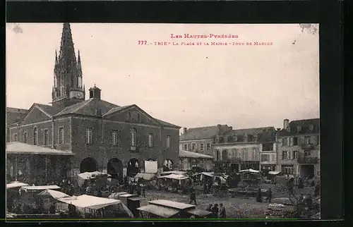 AK Trie, la Place et la Mairie, Jour de Marché