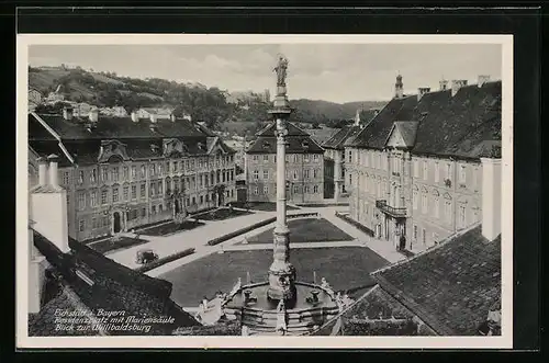 AK Eichstätt i. B., Residenzplatz mit Mariensäule und Blick zur Willibaldsburg