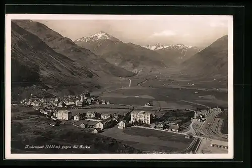 AK Andermatt, Ortsansicht aus der Vogelschau gegen die Furka