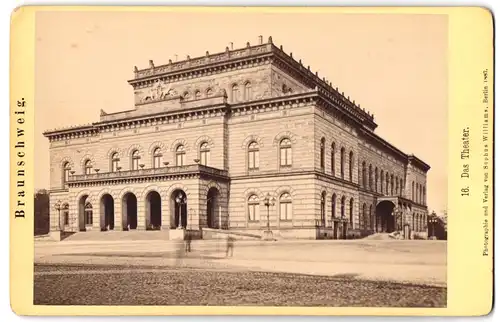 Fotografie Sophus Williams, Berlin, Ansicht Braunschweig, Partie am Theater