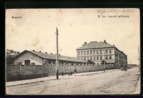 AK Sopron, M. kir. honvéd laktanya