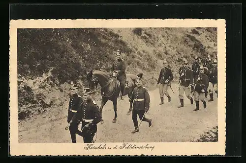 AK Infanterie bei der Heimkehr v. d. Felddienstübung