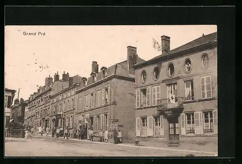 AK Grand Pré, Teilansicht mit Strassenpartie